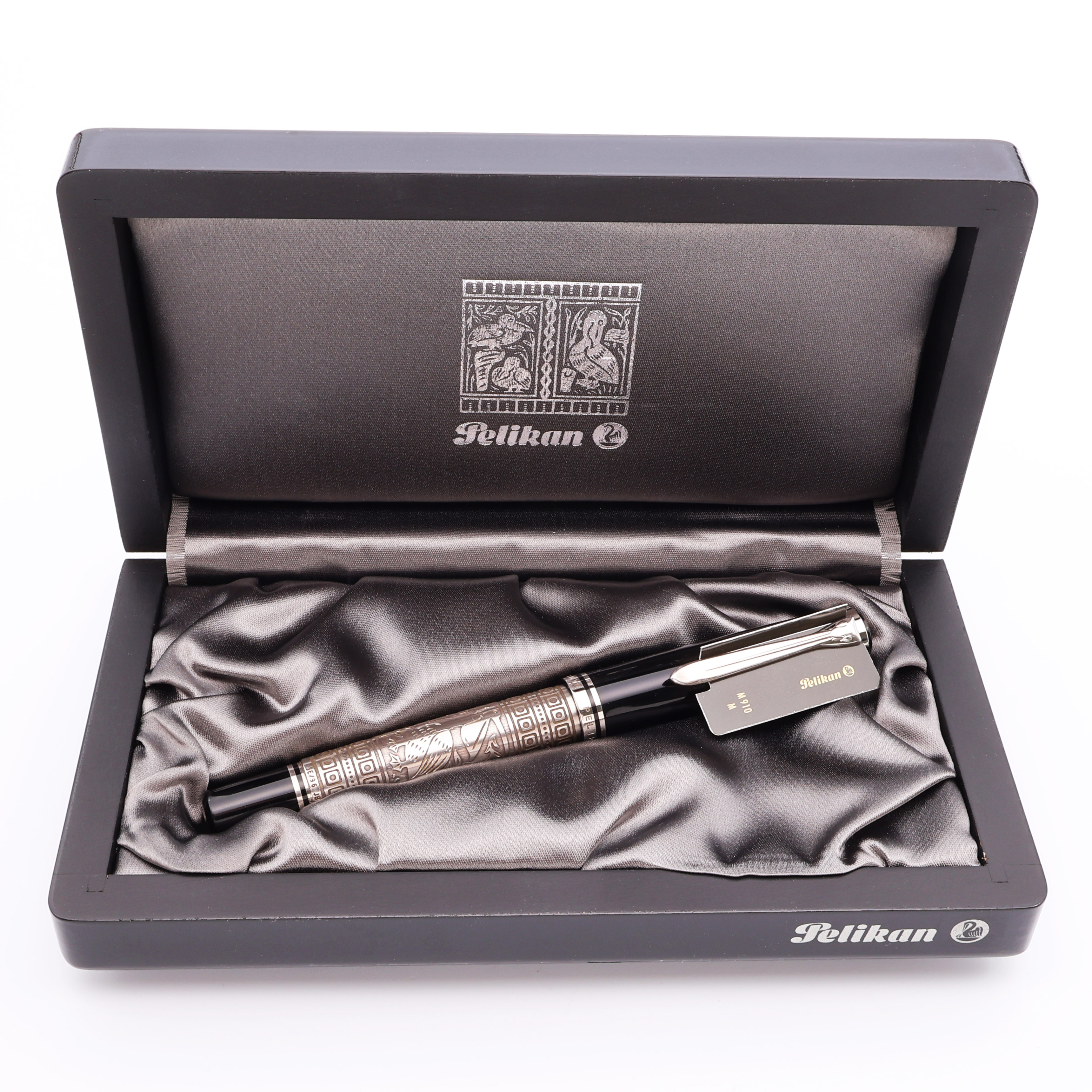 Pelikan M910 Toledo Fountain Pen (Old Style, 1992-9) - Black